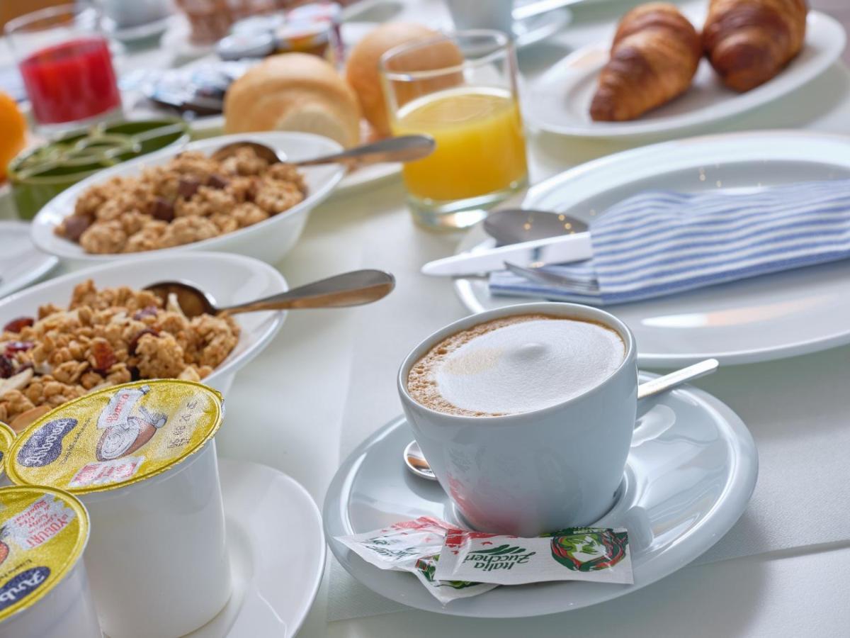 Felix Hotels - Hotel Residence Porto San Paolo Porto San Paolo  Ngoại thất bức ảnh