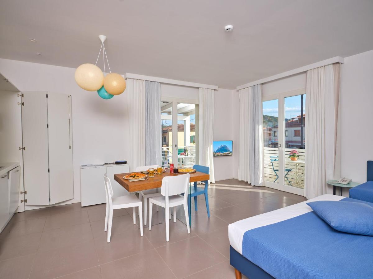 Felix Hotels - Hotel Residence Porto San Paolo Porto San Paolo  Ngoại thất bức ảnh